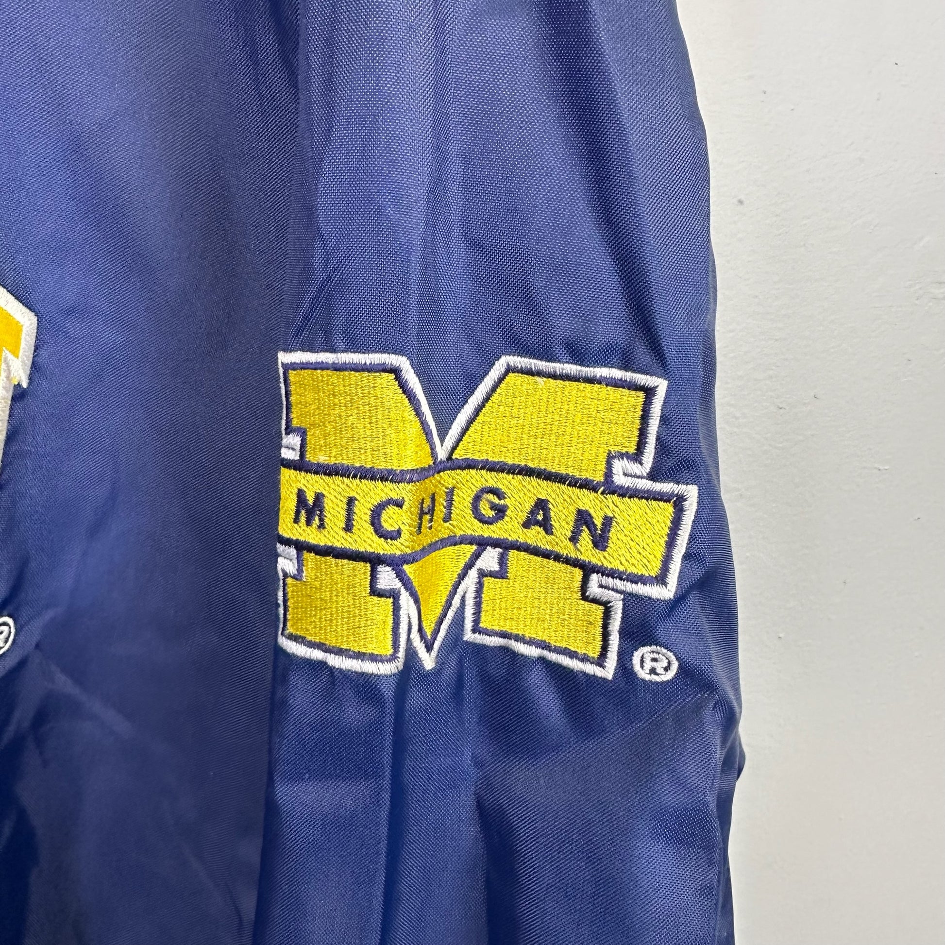 vintage michigan windbreaker