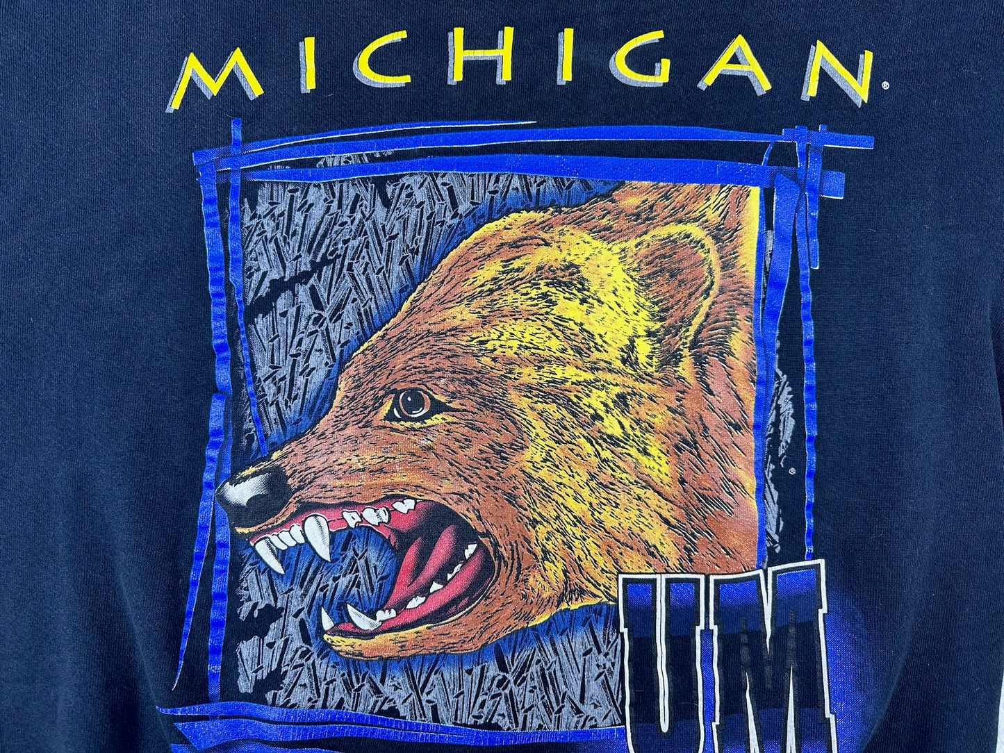 Michigan Vintage Graphic Wolverine Crewneck
