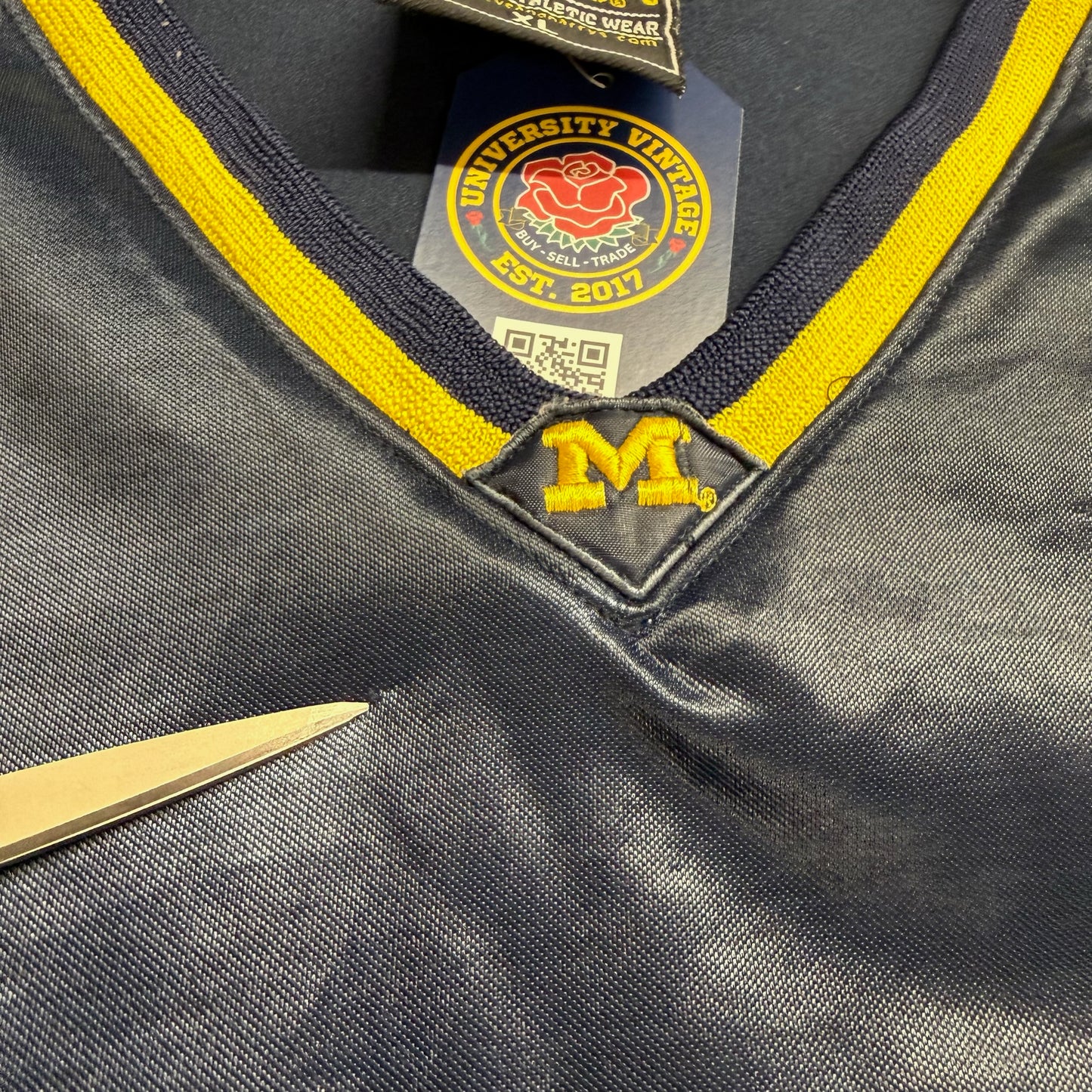 Michigan #30 Basketball Jersey