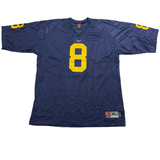 Blue sports jersey with yellow number 8 on a white background